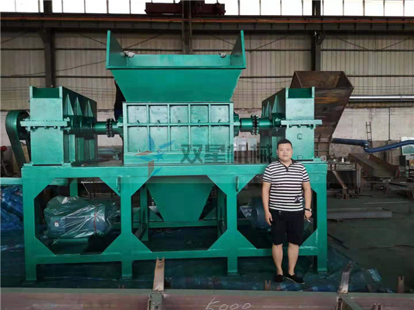 金屬撕碎機可以用來干什么？金屬撕碎機零部件都有哪些？